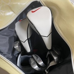 NIKE ナイキ　ゴルフ　キャディバッグ　クラブ9本セット　クラブ　　の画像