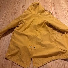 グルービーカラーズ　黄色　コートの画像