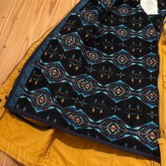 グルービーカラーズ　黄色　コートの画像