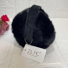❣️ふわふわ❣️可愛い　折りたたみ式ファー耳当て　イヤーマフ ブラックの画像