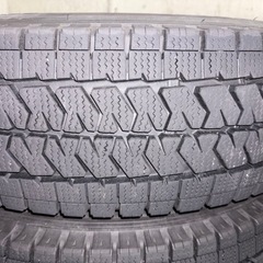 ハイエース 200系スタッドレスアルミセットの画像