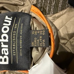 日本未発売！barbourキルティングベストの画像