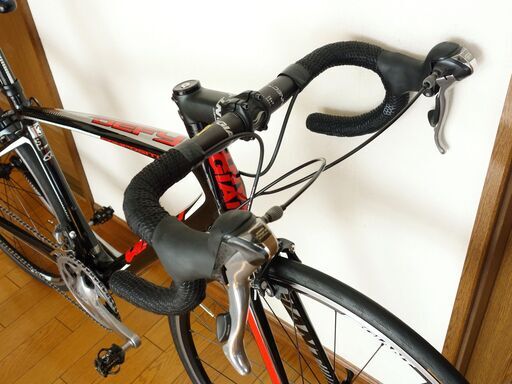 Giant Defy Composite 3 カーボンロードバイク
