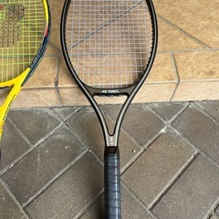 テニスラケット2本セット　ブリヂストン　ヨネックスの画像