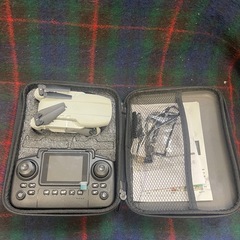 E99 Drone 折りたたみ式ドローン　ドローンの画像