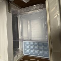 冷蔵庫の画像