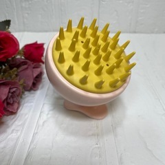 シャンプーブラシ　ヘアブラシ、頭皮スクラバーコーム　頭皮マッサージコームの画像