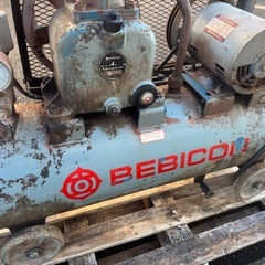 日立 ベビコン HITACHI エアーコンプレッサー コンプレッサー 三相200V 15P-95 200V BEBICON 70Lの画像