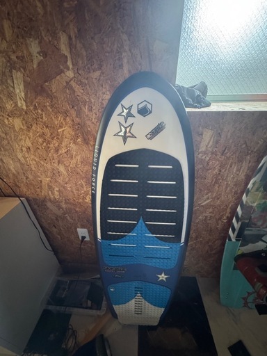 サーフボード　Liquid Force
