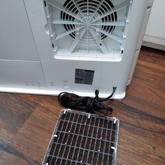 スリーアップ　セラミックヒーター　CH-T1961　2021年製　暖房器具　ホワイト　■近隣配送無料 買取GO‼　栄和店の画像