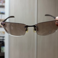 POLICEサングラスの画像