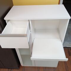 NITORI　キッチンボード　食器棚　ホワイト　白　収納　キッチン収納　ニトリ　サイズ（約）幅95×奥40×高119　　■近隣配送無料 買取GO‼　栄和店の画像