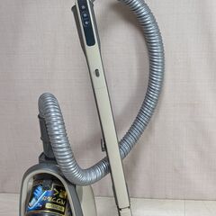  アイリスオーヤマ IC-CTP2-C 軽量サイクロンクリーナー 2021年製 動作確認済の画像