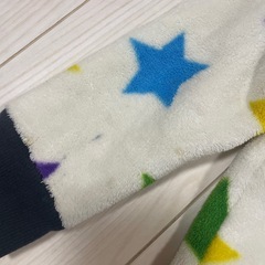 フードつき付きボアパーカーの画像