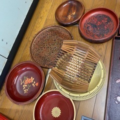 お重、お盆、菓子鉢、仏具椀セットなどの画像