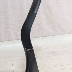 LEDスタンド　明るさ３段階切り替え　高さ45㌢位　DLS-H1008の画像