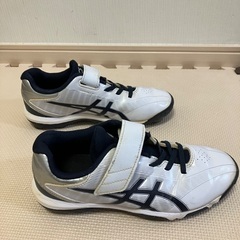 少年用　野球スパイク　23.5cmの画像