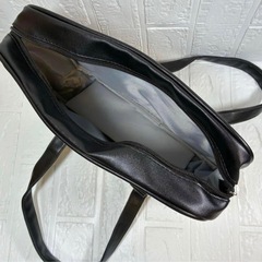 スクールバッグ 女子高校生 スクバ 合皮 ボストン型 通学2WAYの画像