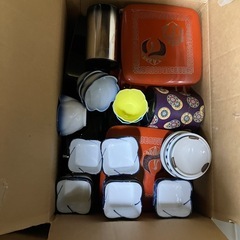 <0円>食器類、鍋類、花器などの画像