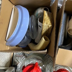 <0円>食器類、鍋類、花器などの画像