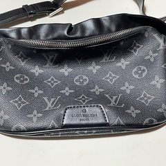 ショルダーバッグの画像