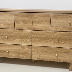 木製チェストの画像