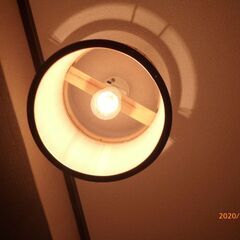 小型天井取り付け照明　３個？あり　1,000円／1個の画像