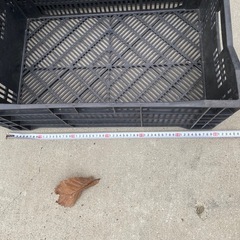 樹脂製のカゴ　4個セットの画像