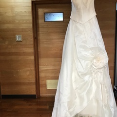 Wedding dressの画像