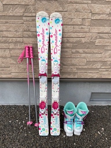 決まりました。スキー板110　ストック　靴　3点セット