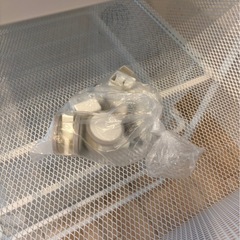 IKEA  ヨナクセル　収納　天板付き  の画像