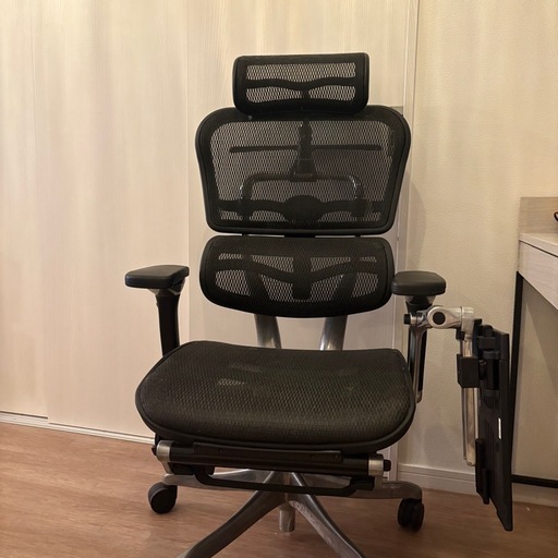 【総額15万】エルゴヒューマンプロ　タブレットスタンド付き