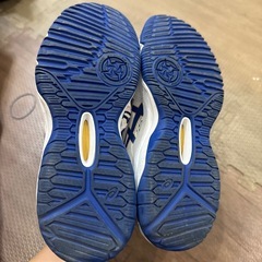 子供シューズの画像