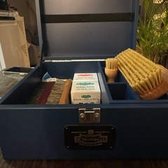 M.Mowbray 靴磨きセット 木製ボックスの画像