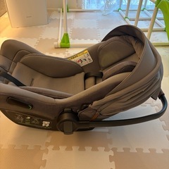 nuna チャイルドシート PIPA next N nuna ベビーシート 
［ ECE R129 適合 ］ pipa next N  ピパ ネクスト 新生児 ～ 13kgまで対応 トラベルシステム対応 チャイルドシート ローチェア ロッキングチェア キャリー の画像