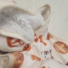 パンどろぼう　スリーパー　50×70cm パン　キッズ　ボア　バースデイ　布団の画像