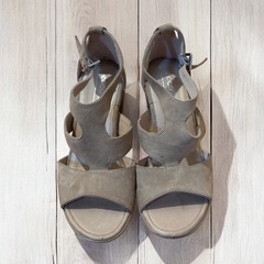 ECCO エコー オープントゥサンダル スエード アンクルストラップ 22cmの画像