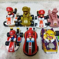 取引決定！マリオカート　ミニカー＆プルバックカー11台セットの画像