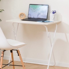 折り畳むできる机の画像