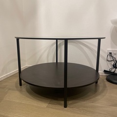 VITTSJÖ ヴィットショー　ガラステーブルの画像