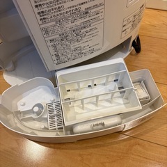 Panasonic 加湿セラミックファンヒーターの画像