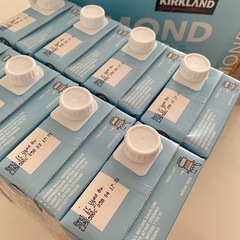 アーモンドミルク 8本の画像