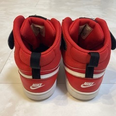 NIKE ナイキ　サイズ21センチ　ハイカットスニーカー レッド　赤色　キッズの画像