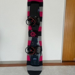 スノーボード　ビンディングの画像