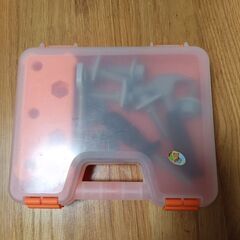 IKEA おもちゃの工具箱の画像