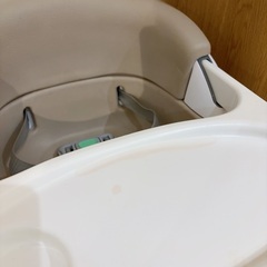 ingenuity ベビーチェアの画像