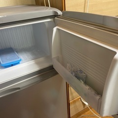 無料　小型冷蔵庫　AQUA111Cの画像