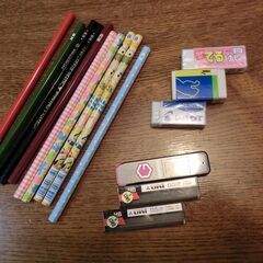 鉛筆・消しゴム・シャープペンシルの替え芯