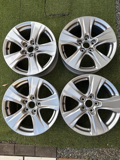 決まりました！トヨタRAV4純正17インチアルミホイール