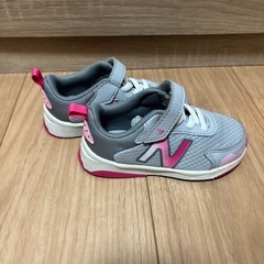 キッズ ニューバランス 14cmの画像